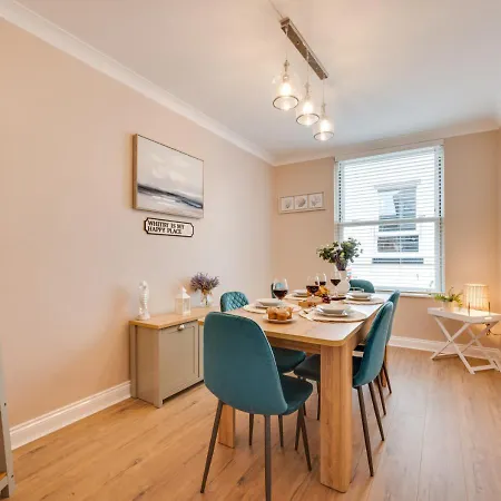 Ellerby Lane House *